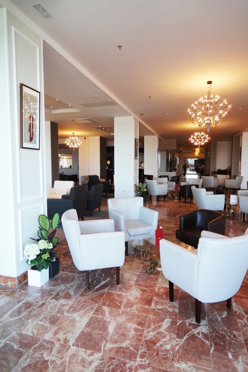 Hotel Angela - Adults Recommended Фуeнхирола Екстериор снимка